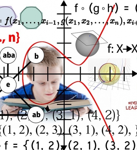 Разработан адаптивный тренажер для обучения школьников решению математических задач.