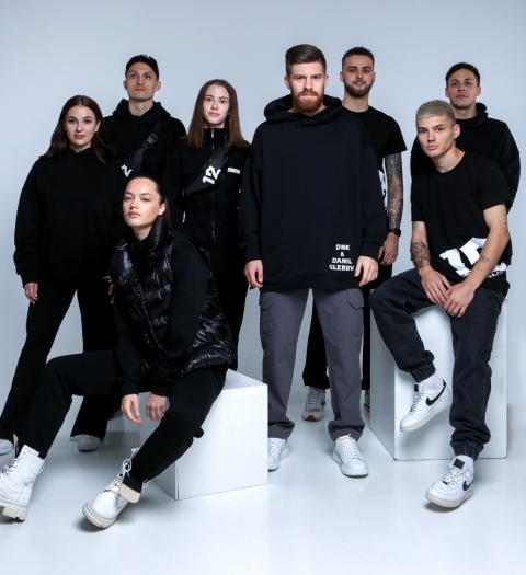 Футболист сборной России Данил Глебов и бренд DNK Russia представили совместную коллекцию одежды для болельщиков